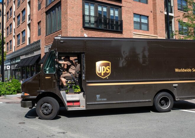 UPS to eliminate 20K jobs as Amazon decoupling accelerates