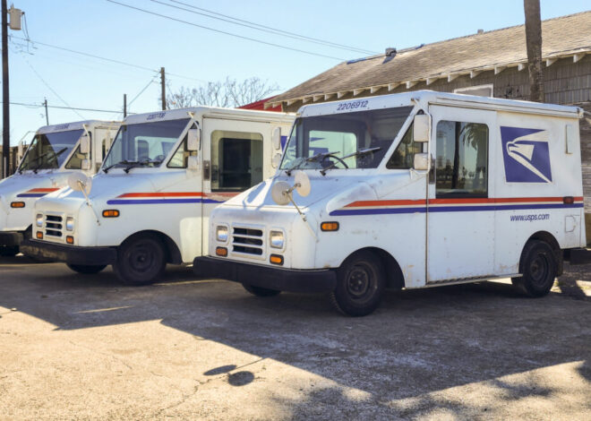 Accounting change, higher labor costs drive $3.3B Postal Service loss