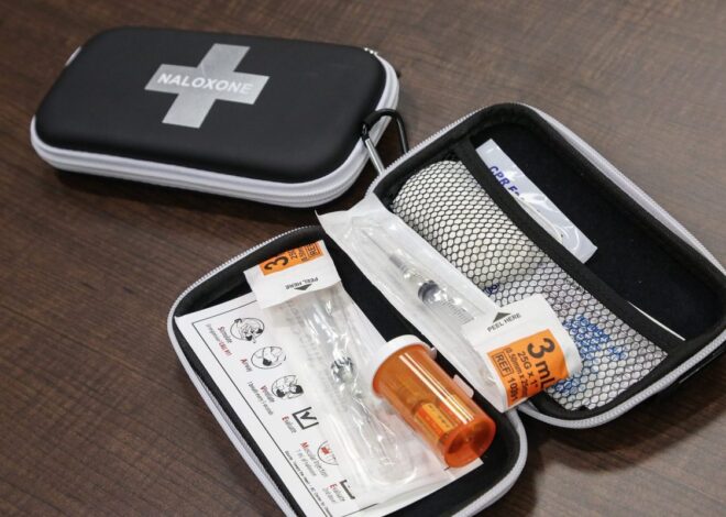 Experts Credit Harm Reduction, Not Border Cops, for 27% Drop in Overdose Deaths