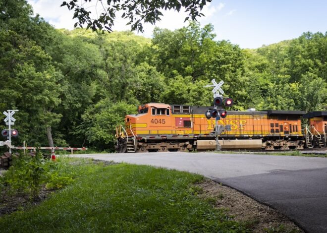 Layoffs hit BNSF tech staff amid restructuring