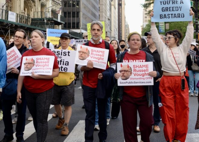 How Federal Workers Without a Union Can Still Act Like a Union