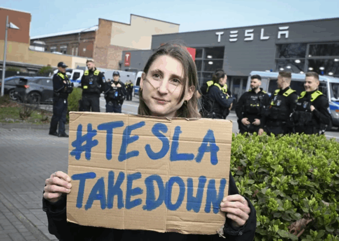 1st US Public Pension Fund Divests from Tesla – DOL Cut Child Care to Push Employees Out
