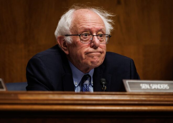 Sanders and King Unveil First-Ever Bill to Ban All Prescription Drug Ads