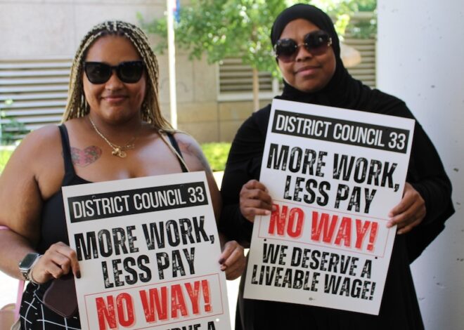 Philadelphia Municipal Workers Strike Before July 4 Celebrations