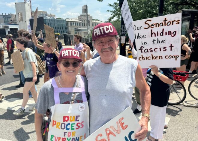 PATCO Strikers & “The Fence” Painters Protest Trump at CMU’s AI Summit