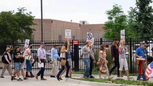 Protesters block GEO detention facility in Aurora, CO, demanding “Free Jeanette now!” — Fight Back! News