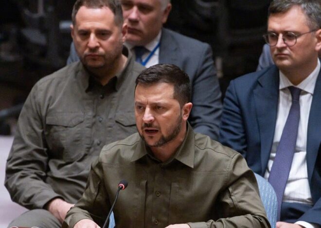 Establishment Media Turns On Volodymyr Zelenskyy.