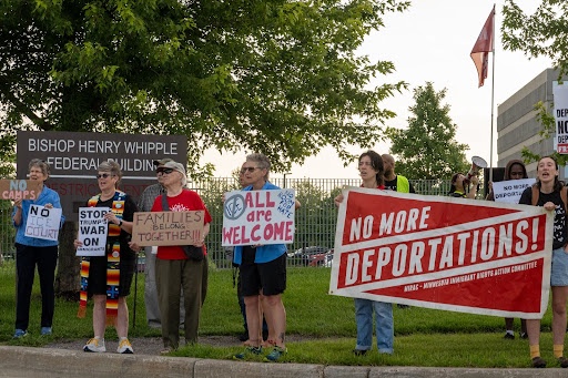 Minnesota early morning rally denounces ICE courthouse kidnappings — Fight Back! News