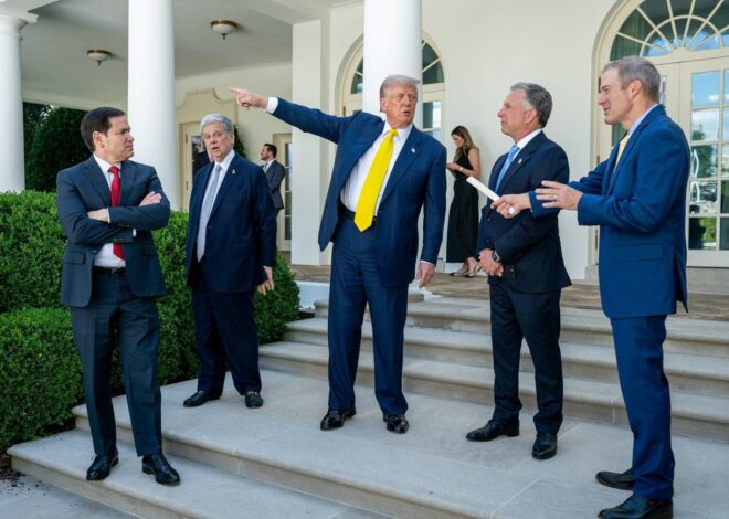 Trump Officials’ Gaza Tour Slammed as ‘Blatantly Theatrical Display’