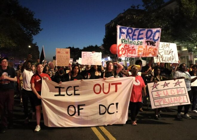 DC Against Trump Coalition shuts down racist curfew zone — Fight Back! News