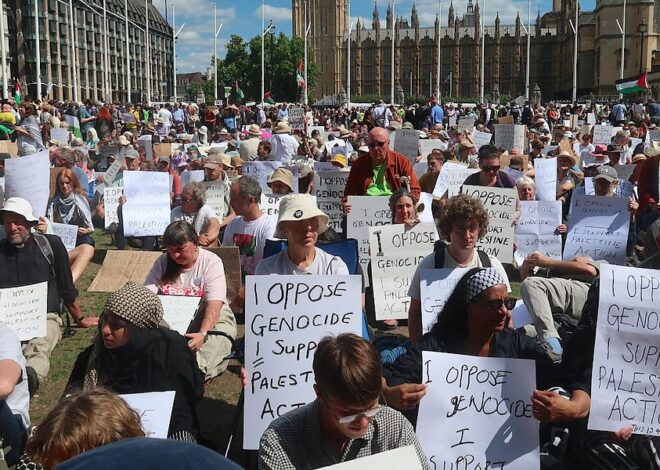 Mass arrests in London for opposing genocide