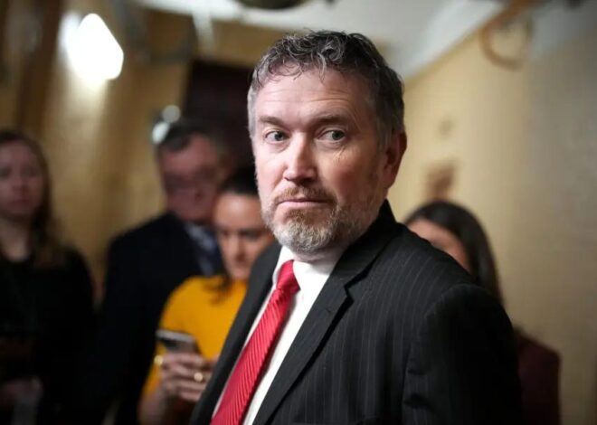 Meet The Zionist, Neo-Con Billionaire Trying To Unseat Thomas Massie.