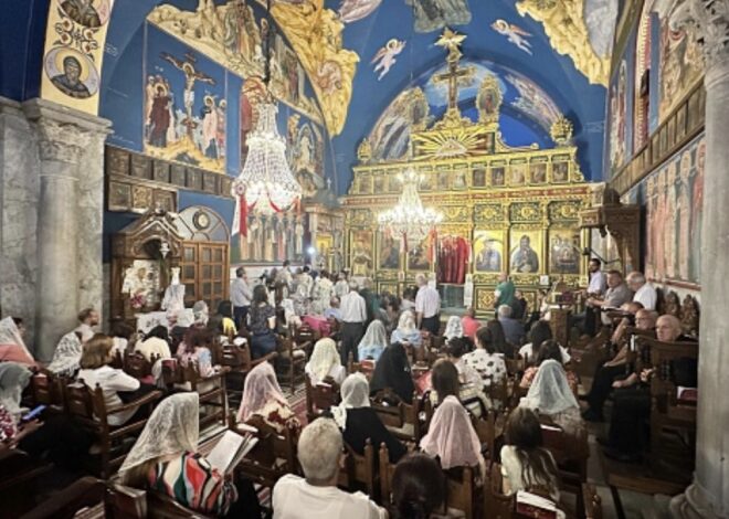 Gaza’s Christians refuse to abandon church before Israeli attack