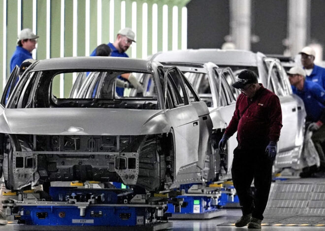 Sweeping Immigration Raid at Hyundai Plant Is an Attack on All Workers