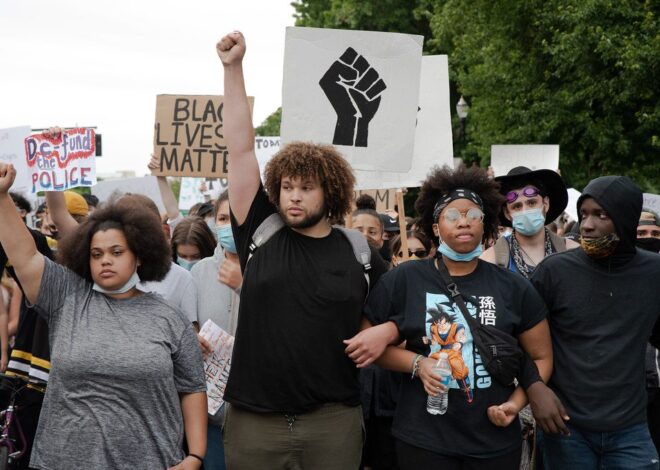Trump Orders Troops to Portland, Ore; OKs ‘Full Force’