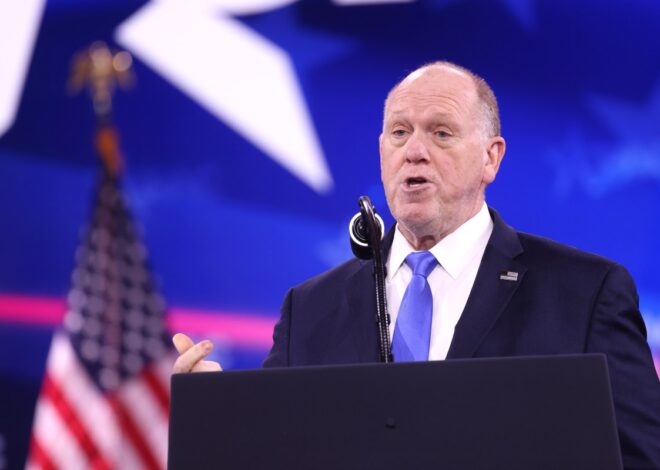 Lawmakers Demand Answers Over Alleged $50,000 Bribe of Trump Border Czar Tom Homan