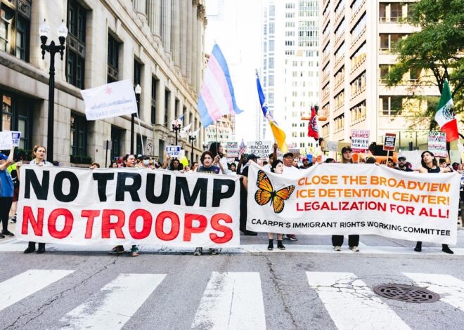 Chicago stands up to ICE — Fight Back! News