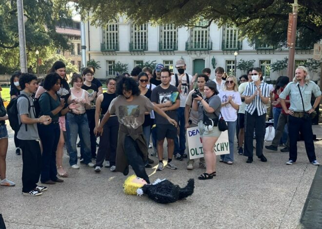 Austin students say ‘Fight Trump’s agenda! No more deportations!’ — Fight Back! News