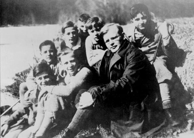 An Executed Nazi Resistance Hero Offers a Few Words to the Unwise
