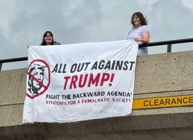 UWM students hold banner drop, demand an end to Trump’s attacks on campuses — Fight Back! News
