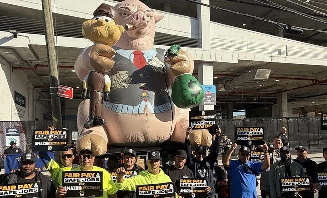 Teamsters Rally in NYC After Amazon’s ‘Illegal’ Firing of 150 Unionized Drivers