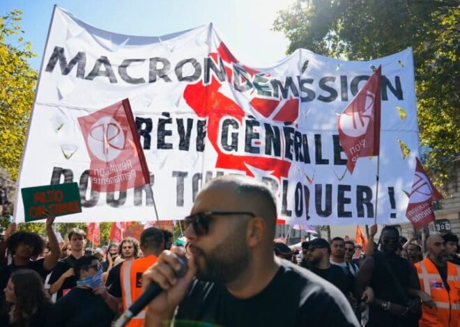 France: Hundreds of Thousands Take to the Streets to Protest Macron’s Austerity