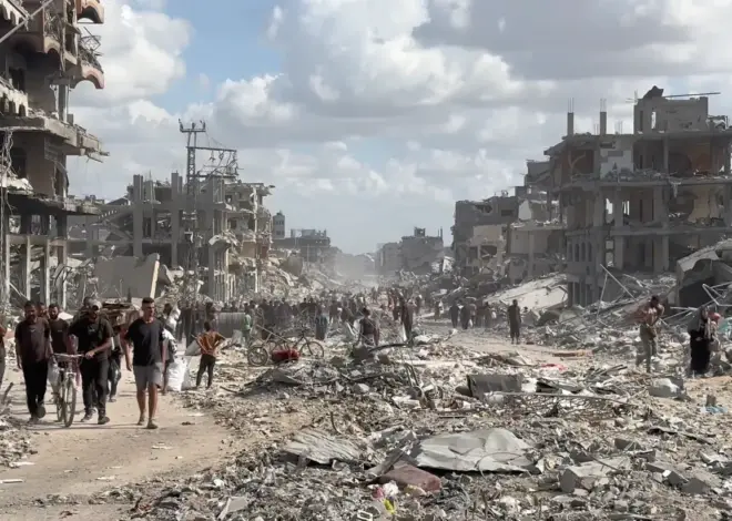 Palestinians Return to Gaza City to Find a Wasteland of Rubble