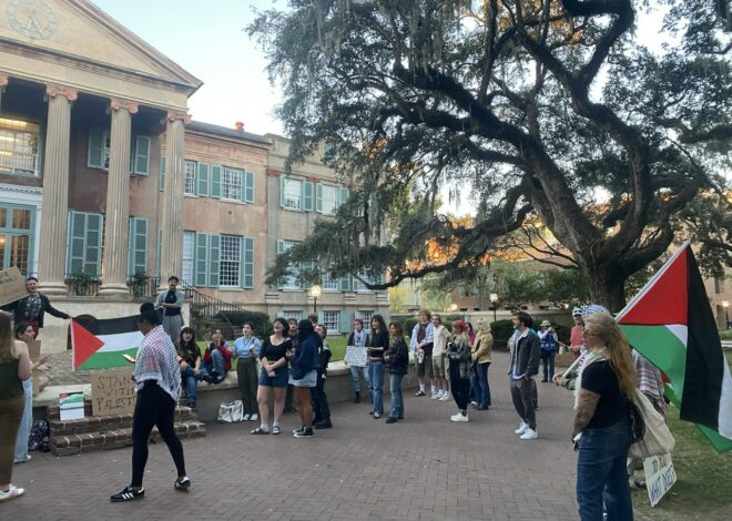 College of Charleston students protest Israeli soldier on campus — Fight Back! News