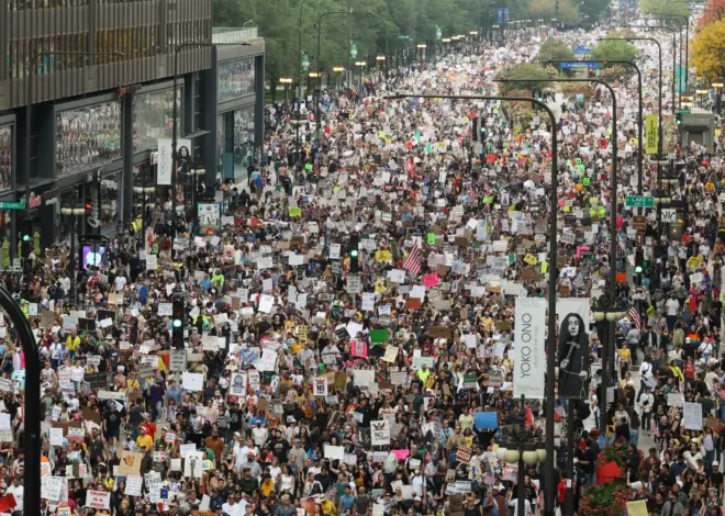 Massive No Kings Rallies Express Rising Discontent with Trump’s Authoritarian Agenda