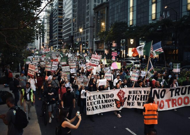 Chicagoans mobilize to oppose Trump’s threats of military occupation — Fight Back! News
