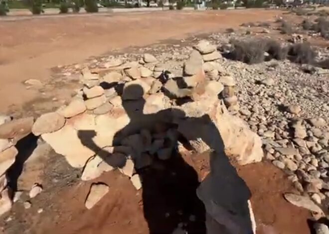 Oreshnik fantasy. Royal eviction. Ukraine needs cash, manpower crisis. APEC, Xi stays Trump leaves