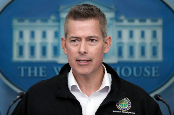Trump Admin Threatens to Fire “Problem Children” in Air Traffic Control Walkouts – WGAE to Fight Bari Weiss CBS News Takeover