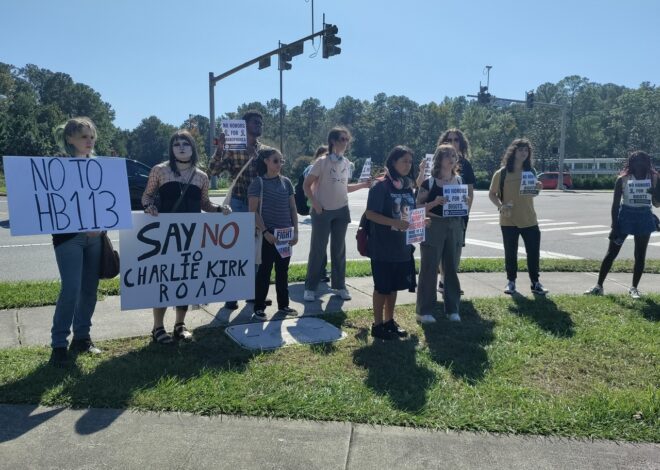 UNF students protest Florida mandate to honor Charlie Kirk — Fight Back! News