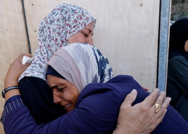 Israel Breaks Ceasefire, Kills 45 Palestinians in Gaza Bombardment