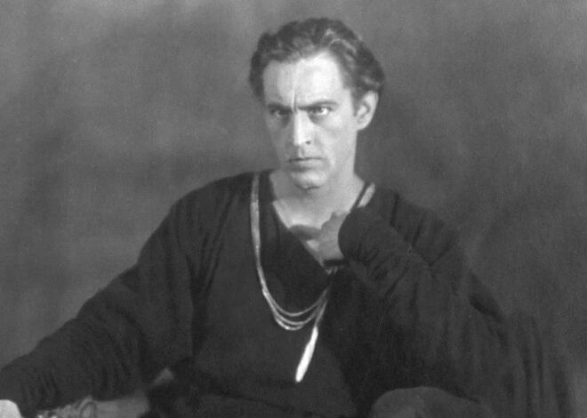 Hamlet Is the Gen Z Story We Need Right Now