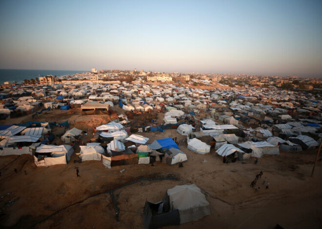 Livestream: Arab states betray Palestine as UN hands Gaza to Trump