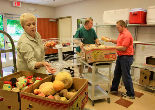 With Food Banks in ‘Disaster Response Mode,’ Supreme Court Lets Trump Pause SNAP Funds