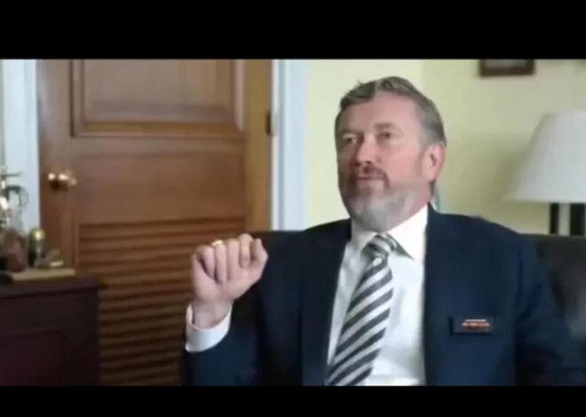 Rep. Thomas Massie Says FBI Staff Threatened Member Of His Staff With A Criminal Investigation