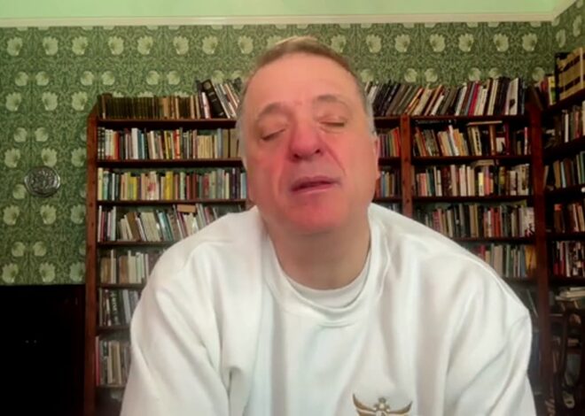 Zelensky In Denial Panics; Russia Holds 80% Pokrovsk; Kiev Troops Try Fail To Flee; Venezuela Attack