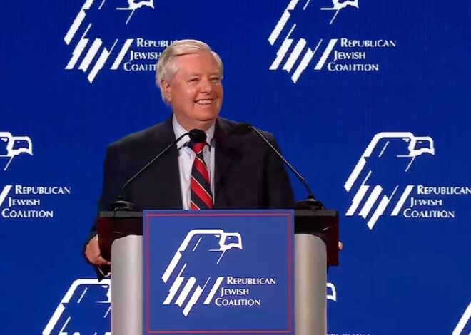 The Nastiest Warmongers Are Trump’s Biggest Fans Now