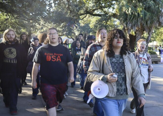LSU students deliver petition against compact agreement to president’s office — Fight Back! News