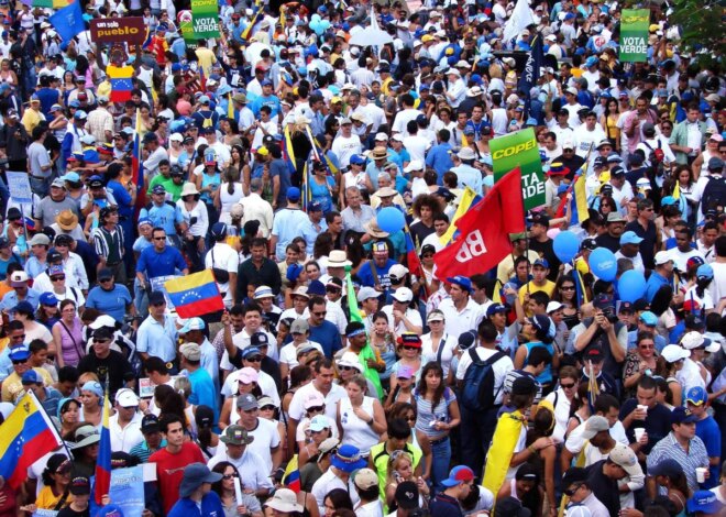 ‘Furious Backlash’ Inside Pentagon as Hegseth Seeks to Avoid Blame for Deadly War Crimes