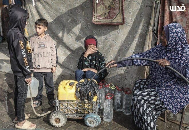 Israeli Strikes Injure Three in Gaza amid Continued Ceasefire Violations