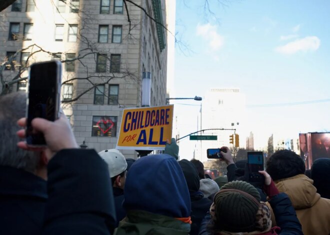 Tax the Rich, Say Mamdani, Sanders, and NYC Inauguration Crowd