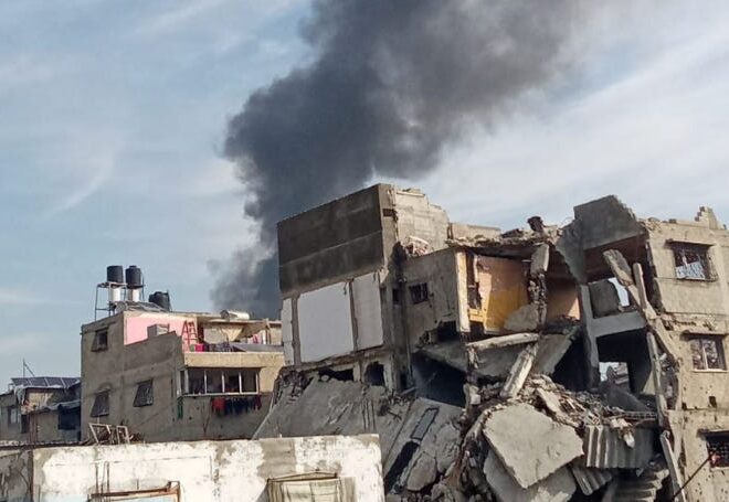 Eastern Gaza under Fire as Israeli Occupation Forces Resume Demolitions