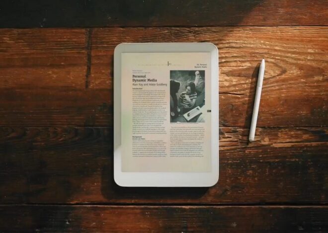 Unboxing the Daylight Computer – Derrick Broze’s Journalism