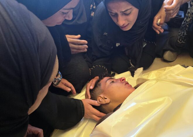 Israeli Forces Kill at Least Two Palestinians in Gaza