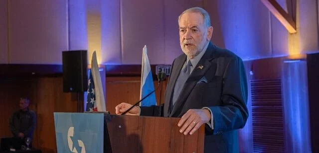 Huckabee Says US and Israel ‘Absolutely Aligned’ on Iran