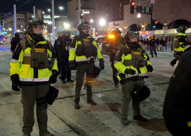 State and Local Police Make Mass Arrest After Noise Demo at Hotel Housing ICE Agents