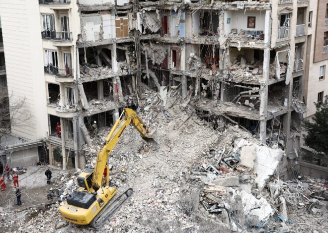 ‘Unprecedented’ US-Israeli Strikes Reported in Tehran Despite Trump’s Talk of Diplomacy